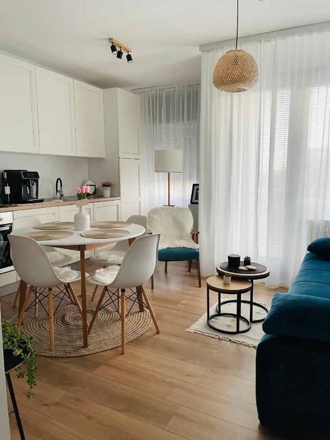 Comodo Apartman Vinkovci Ngoại thất bức ảnh